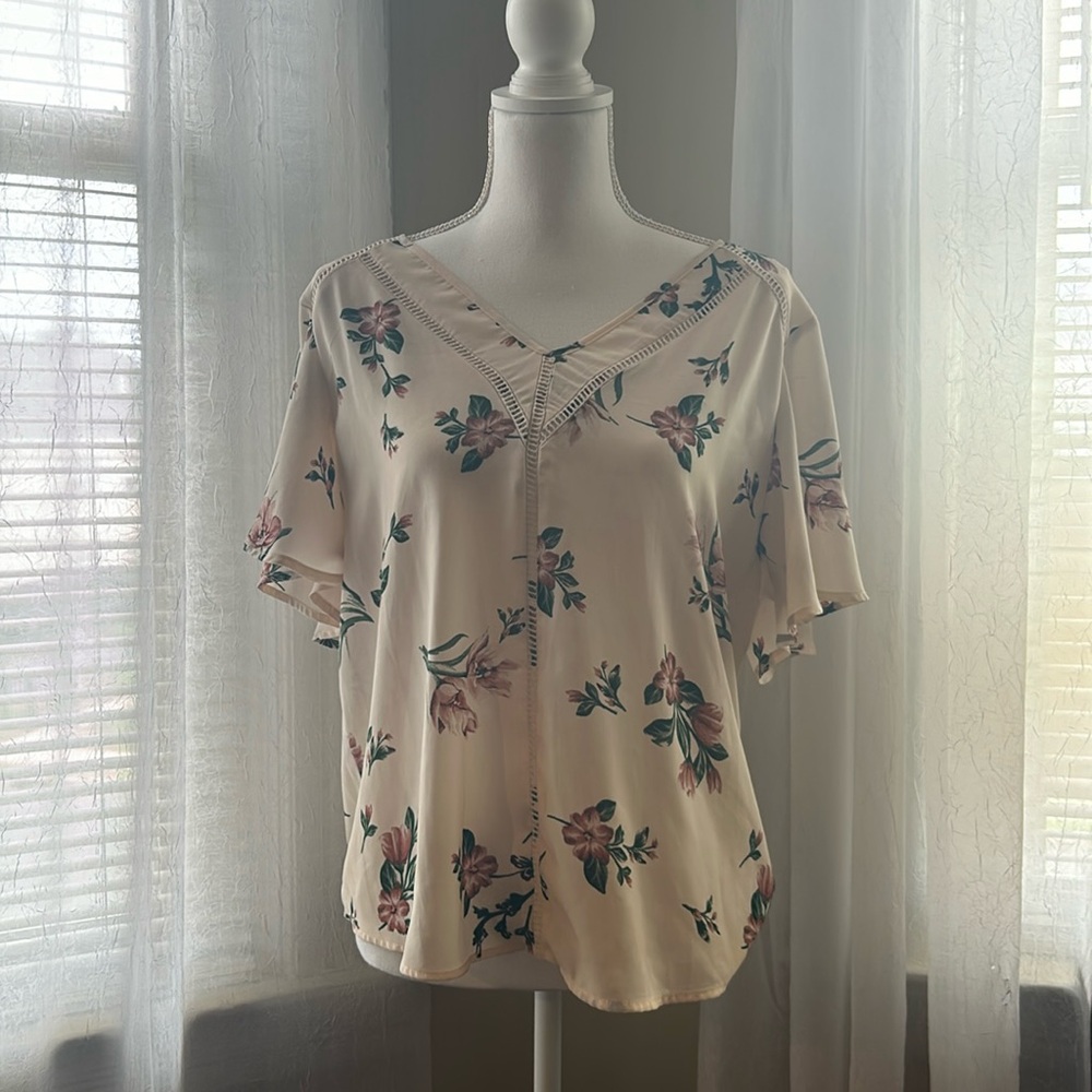 Women’s Blouse